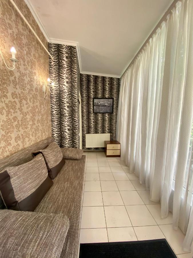 Ek Apartments Odesa Exterior foto